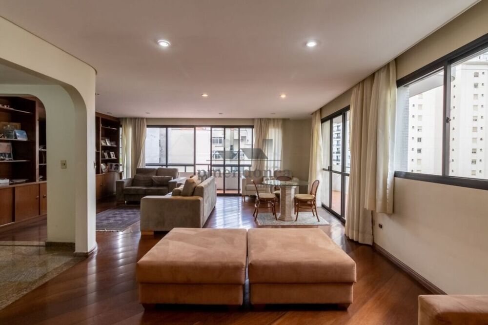 Apartamento, 4 quartos, 247 m² - Foto 1