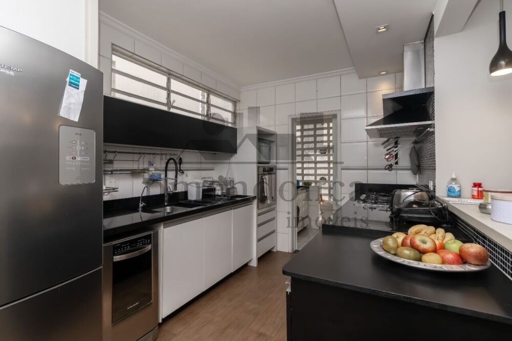 Apartamento, 3 quartos, 135 m² - Foto 2