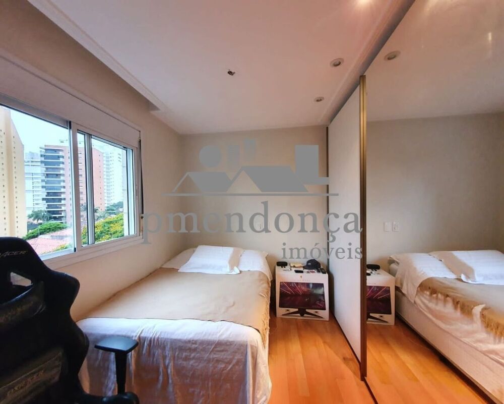 Apartamento, 3 quartos, 151 m² - Foto 1