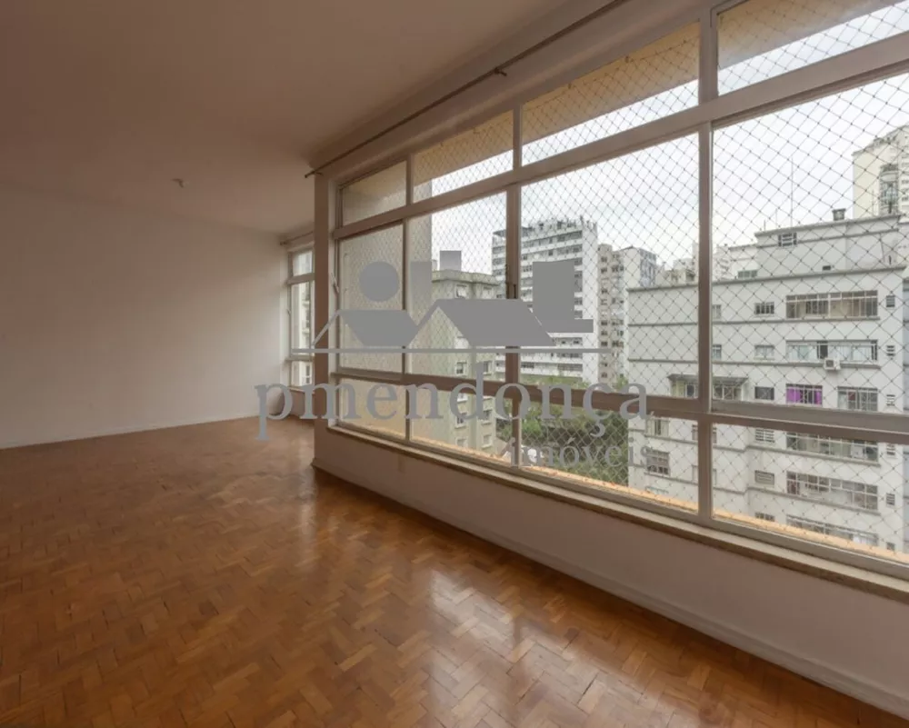 Apartamento à venda com 3 quartos, 220m² - Foto 2