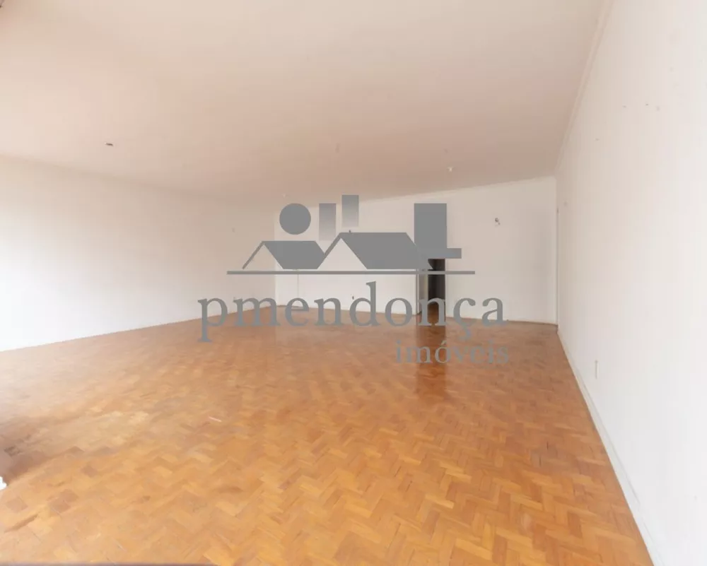 Apartamento à venda com 3 quartos, 220m² - Foto 4