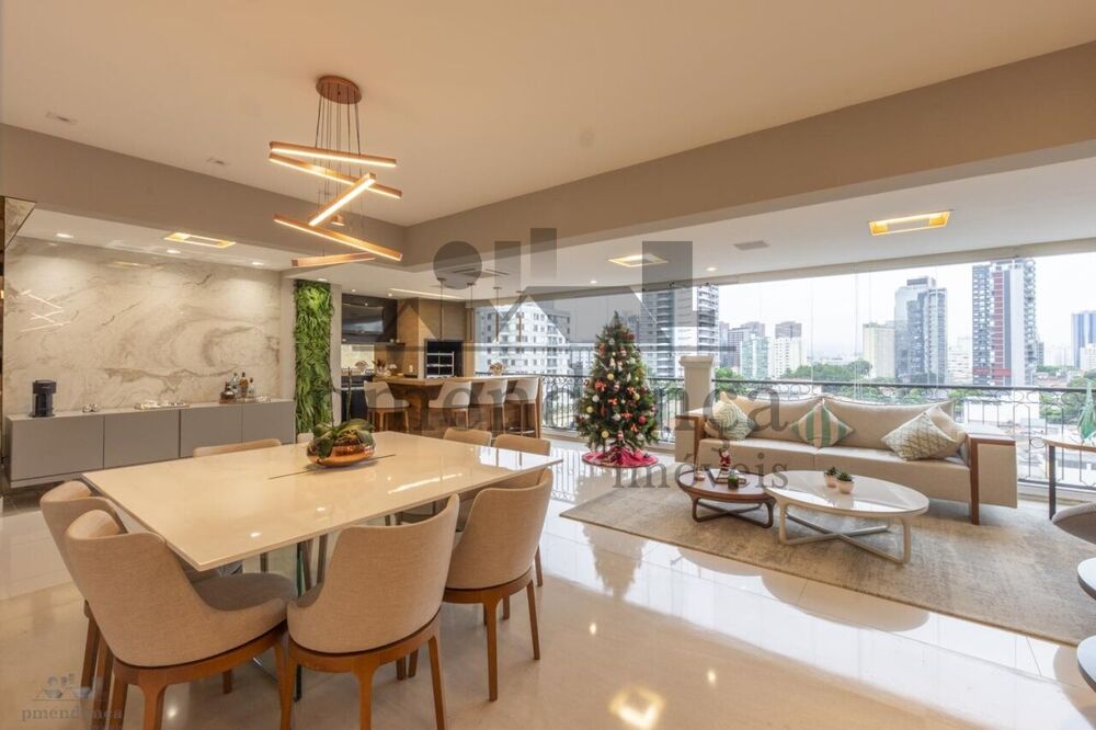 Apartamento à venda com 4 quartos, 190m² - Foto 1