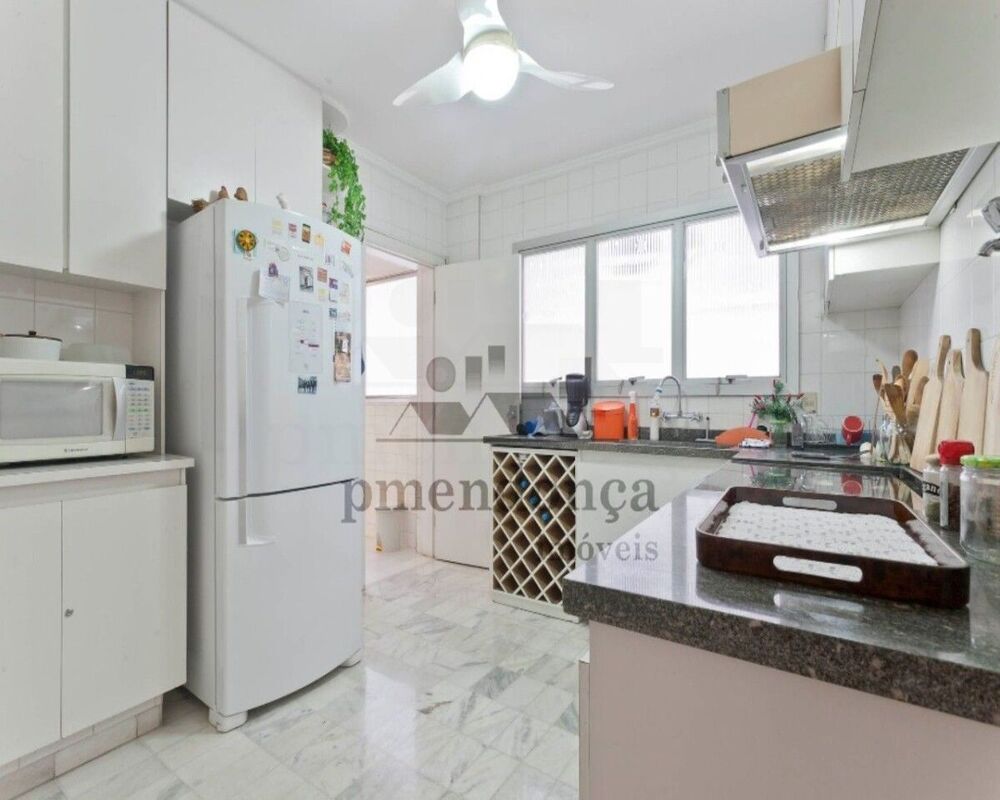 Apartamento, 3 quartos, 260 m² - Foto 2