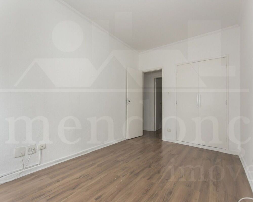 Apartamento à venda com 3 quartos, 114m² - Foto 2