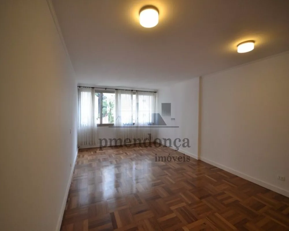 Apartamento à venda com 3 quartos, 158m² - Foto 1