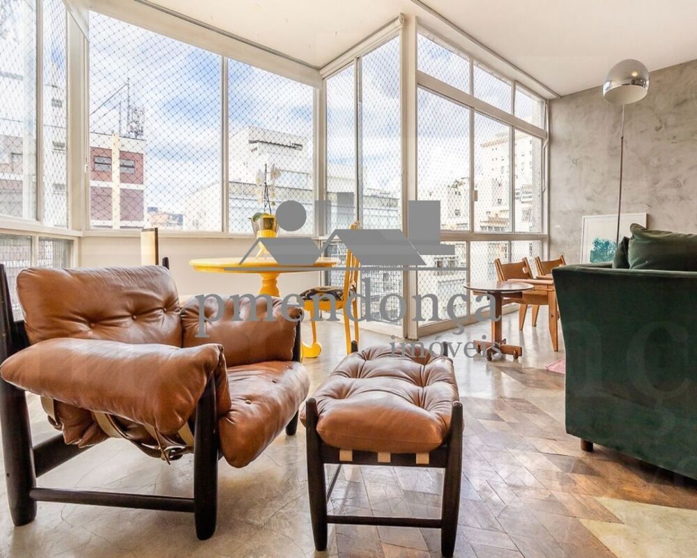 Apartamento, 3 quartos, 240 m² - Foto 1