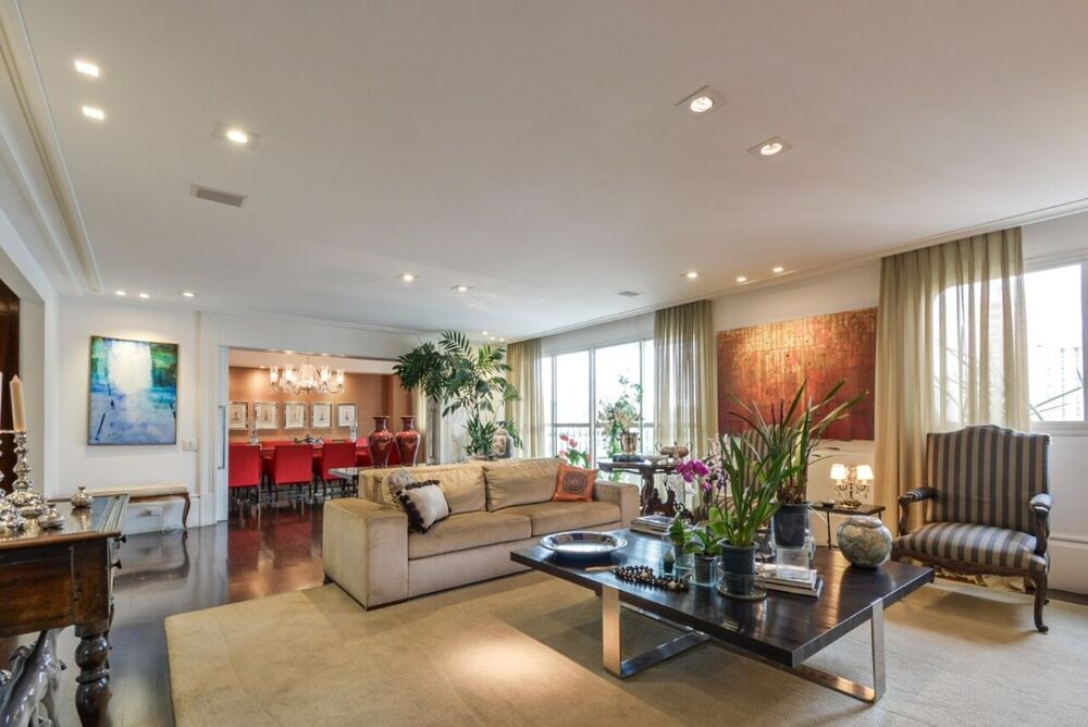 Apartamento à venda com 4 quartos, 317m² - Foto 1