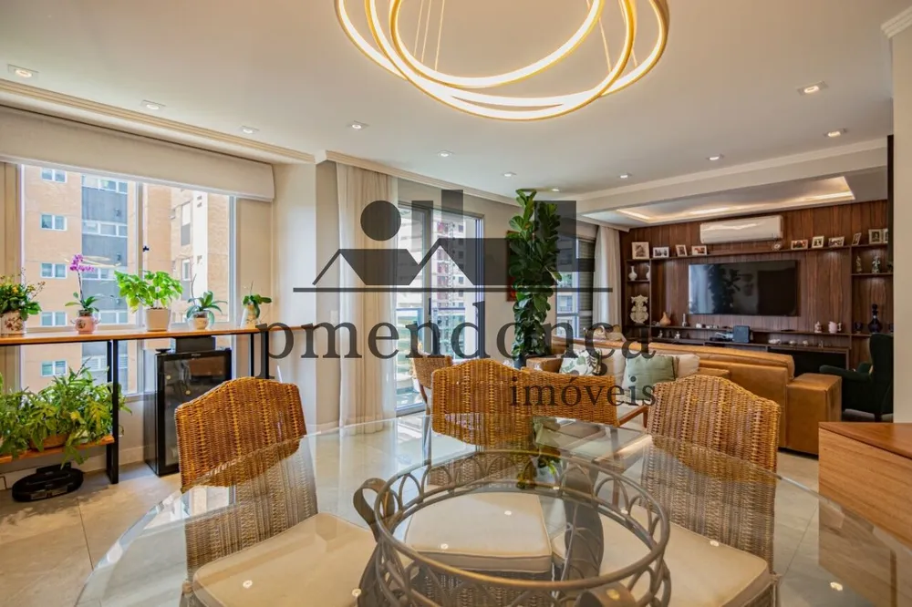 Apartamento, 3 quartos, 133 m² - Foto 2