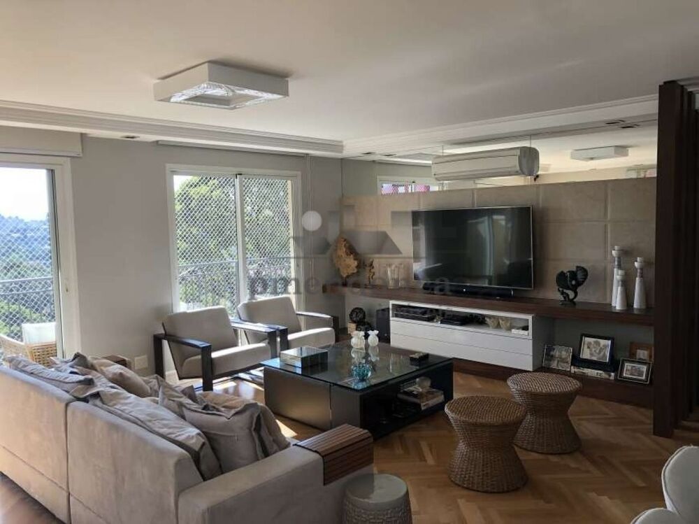 Apartamento, 3 quartos, 193 m² - Foto 1