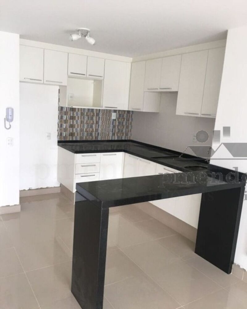 Apartamento à venda com 2 quartos, 60m² - Foto 3