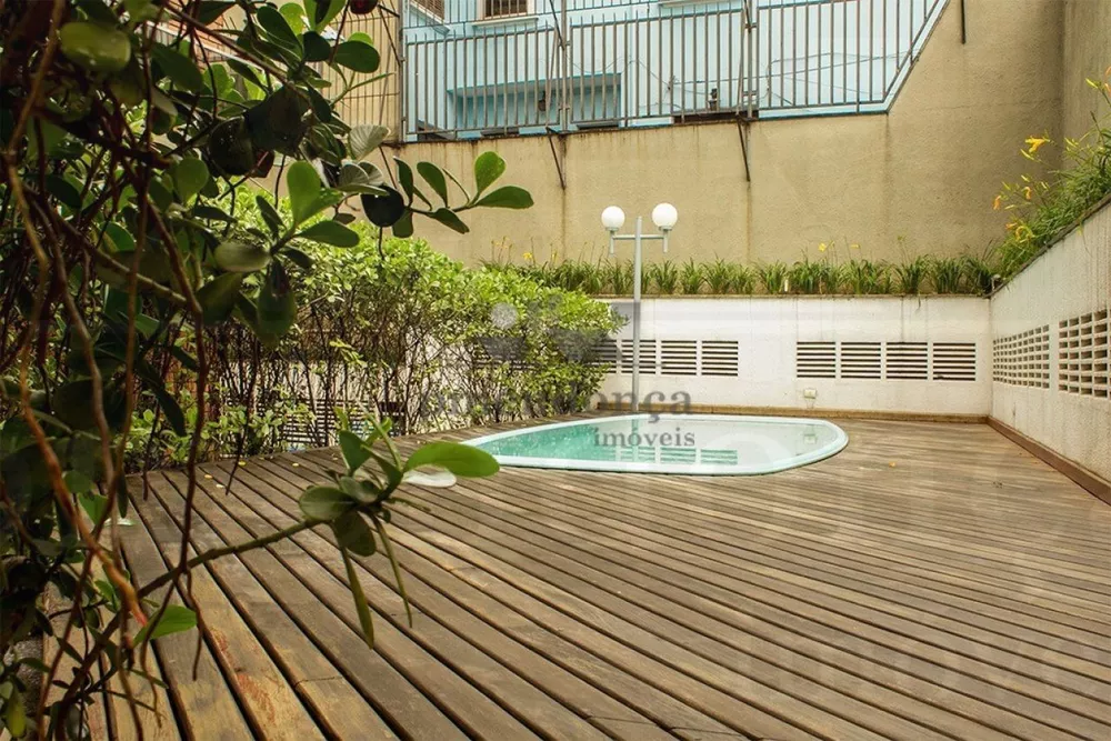 Apartamento, 4 quartos, 196 m² - Foto 3