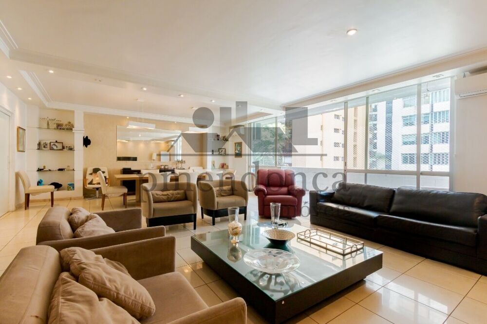 Apartamento, 3 quartos, 260 m² - Foto 1