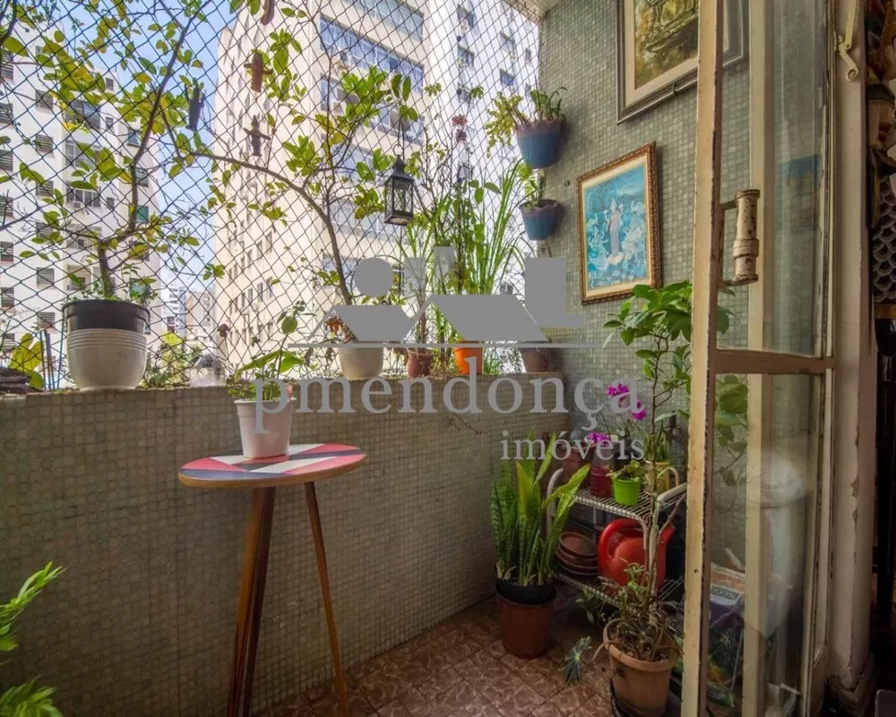 Apartamento à venda com 3 quartos, 110m² - Foto 2