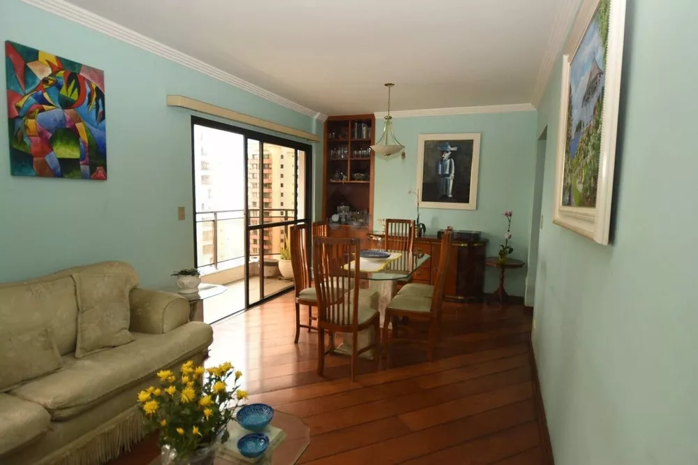 Apartamento à venda com 4 quartos, 140m² - Foto 2