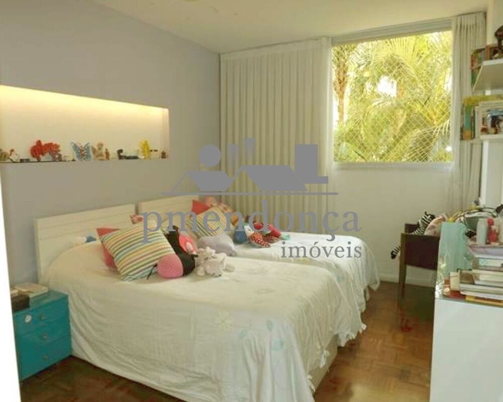 Apartamento, 3 quartos, 141 m² - Foto 2