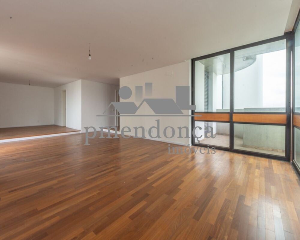 Apartamento, 3 quartos, 326 m² - Foto 1