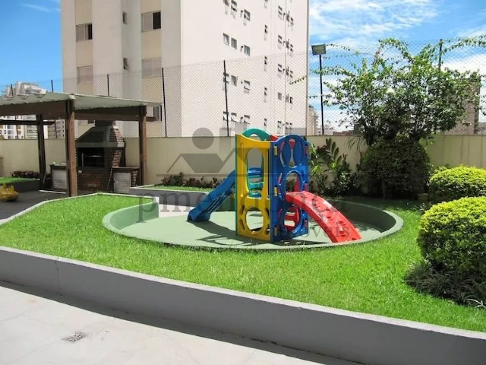 Apartamento à venda com 2 quartos, 82m² - Foto 3