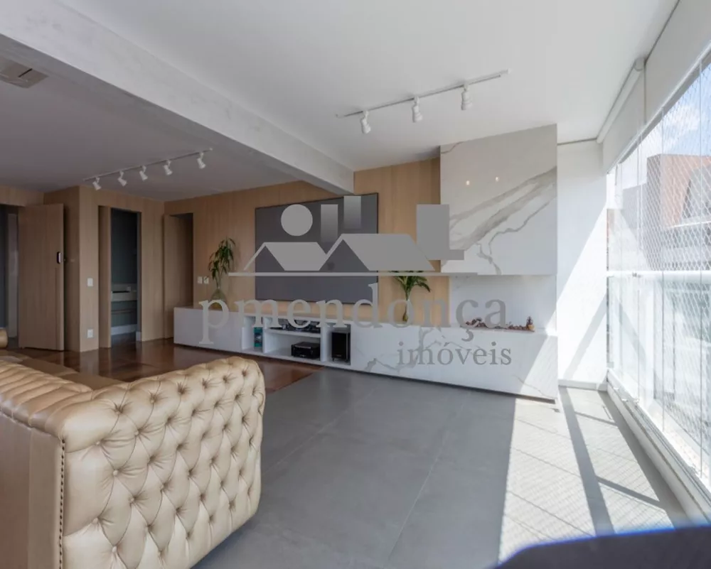 Apartamento à venda com 3 quartos, 235m² - Foto 4