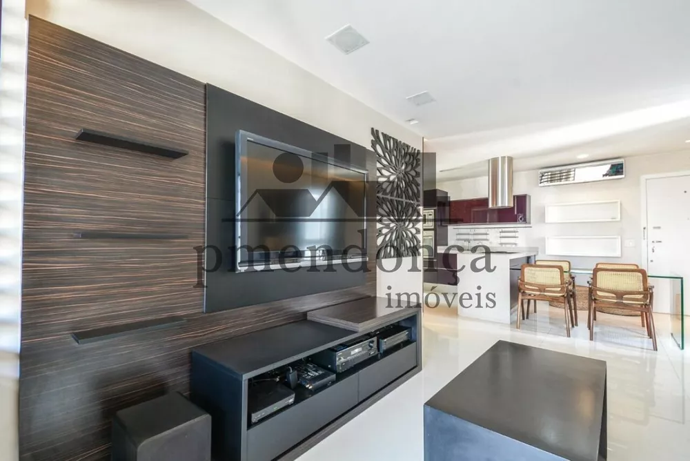 Apartamento à venda com 2 quartos, 78m² - Foto 1