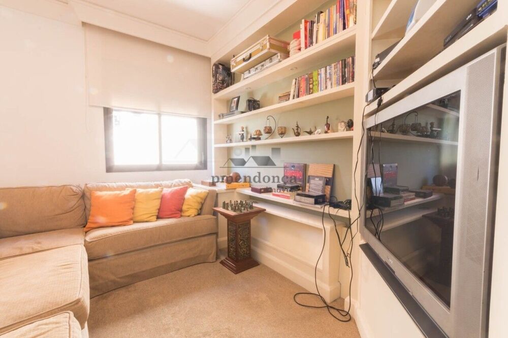 Apartamento à venda com 3 quartos, 177m² - Foto 6