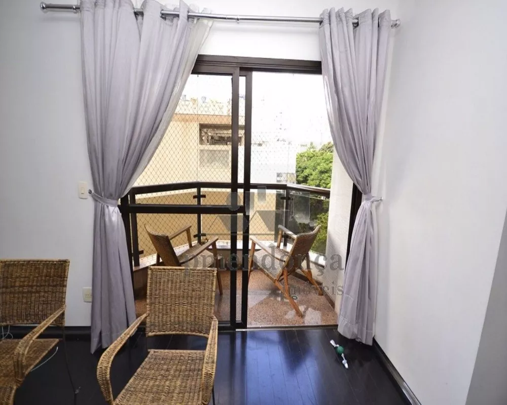 Apartamento à venda com 3 quartos, 192m² - Foto 3