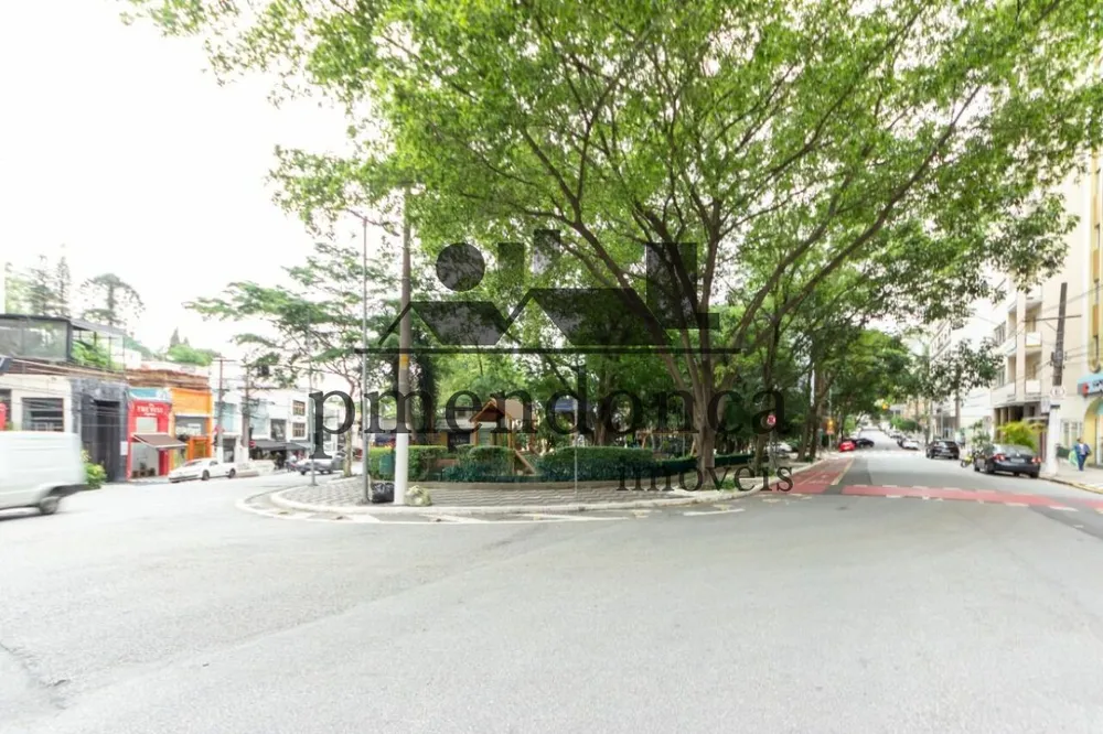 Apartamento, 3 quartos, 246 m² - Foto 1