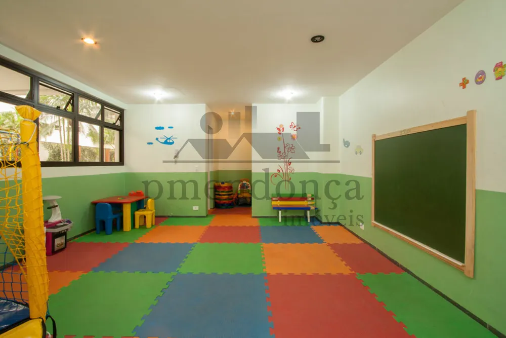 Apartamento, 3 quartos, 209 m² - Foto 2
