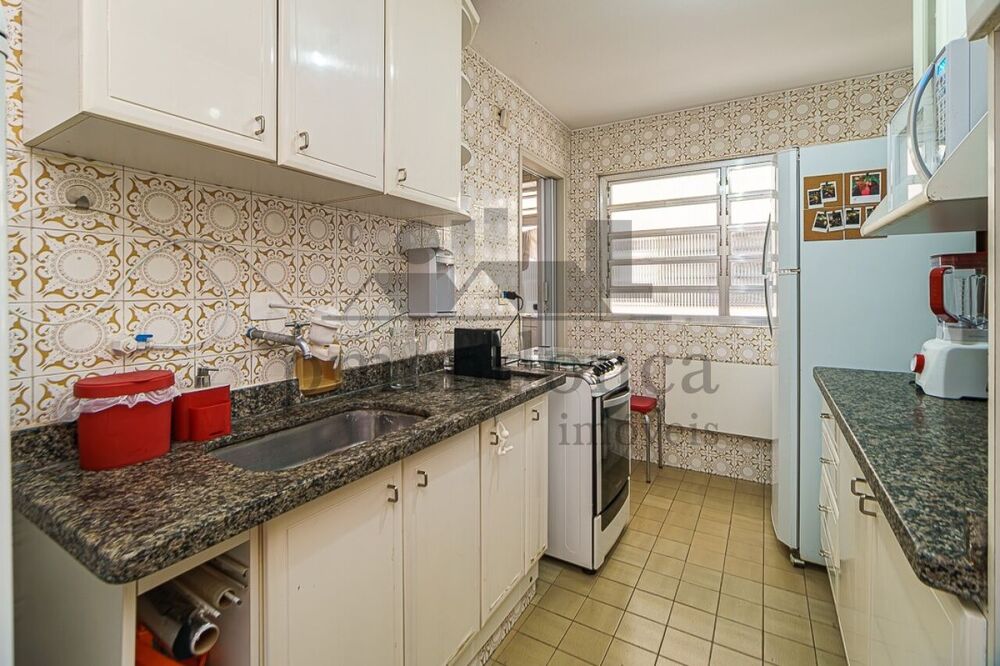 Apartamento à venda com 2 quartos, 80m² - Foto 7