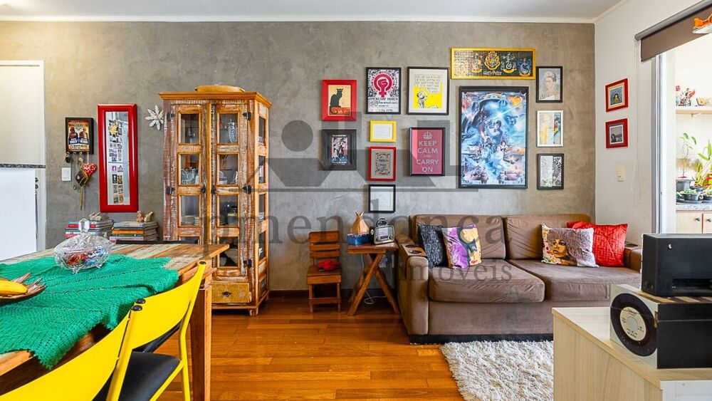 Apartamento à venda com 3 quartos, 65m² - Foto 2