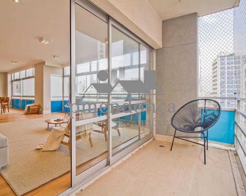 Apartamento, 3 quartos, 210 m² - Foto 1