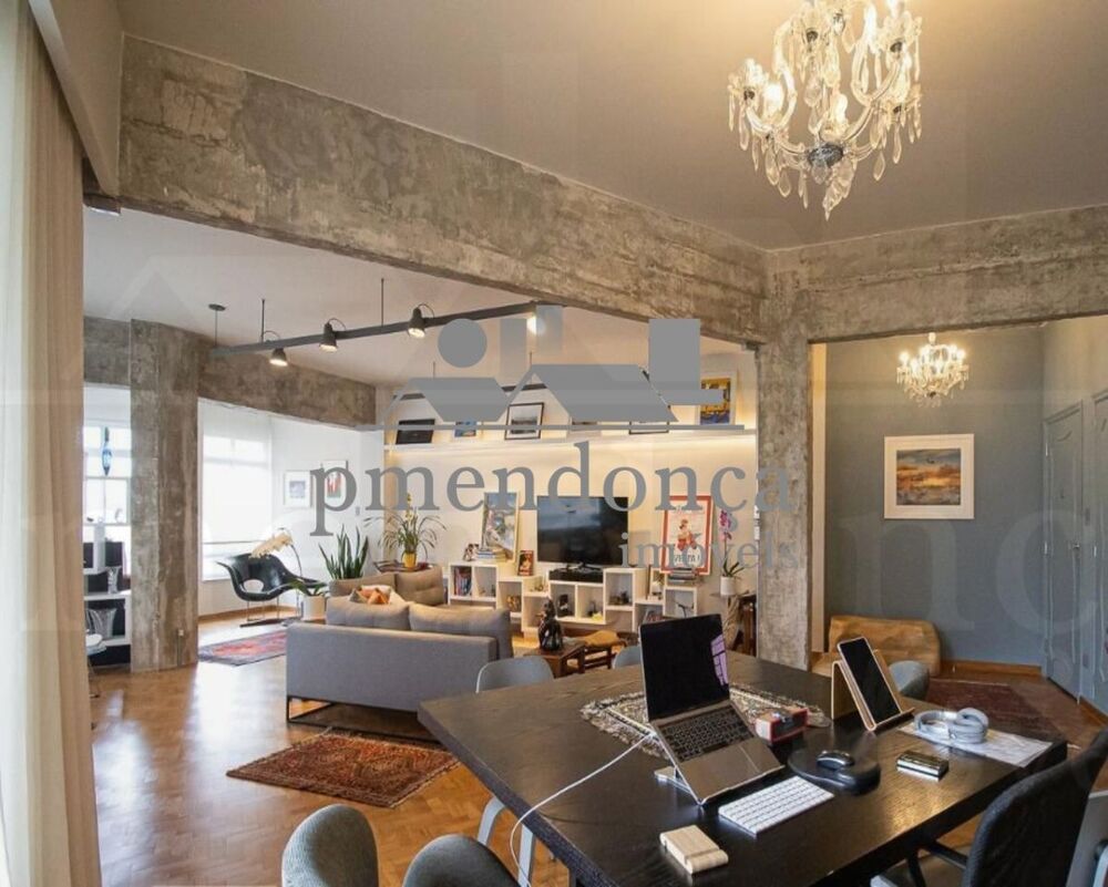 Apartamento, 3 quartos, 222 m² - Foto 1