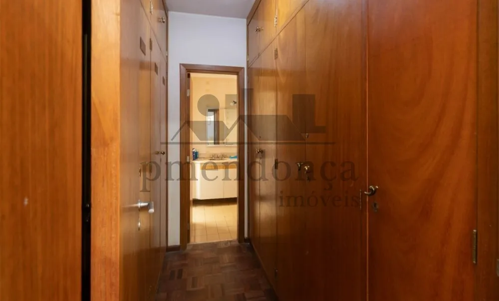 Apartamento, 3 quartos, 220 m² - Foto 1