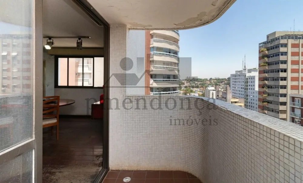 Apartamento, 3 quartos, 220 m² - Foto 2