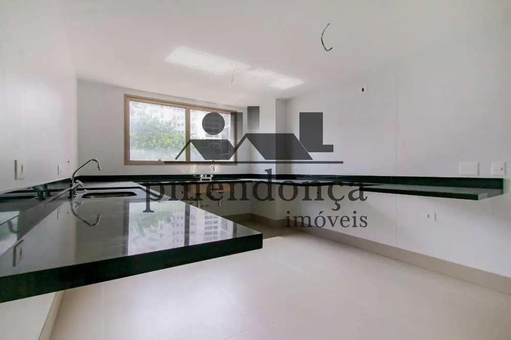 Apartamento, 4 quartos, 373 m² - Foto 1