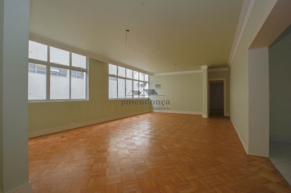 Apartamento à venda com 3 quartos, 168m² - Foto 2