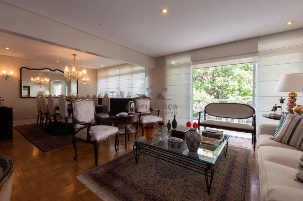 Apartamento, 4 quartos, 220 m² - Foto 1