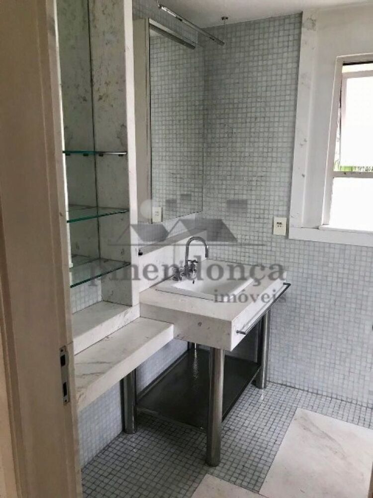 Apartamento, 4 quartos, 212 m² - Foto 4