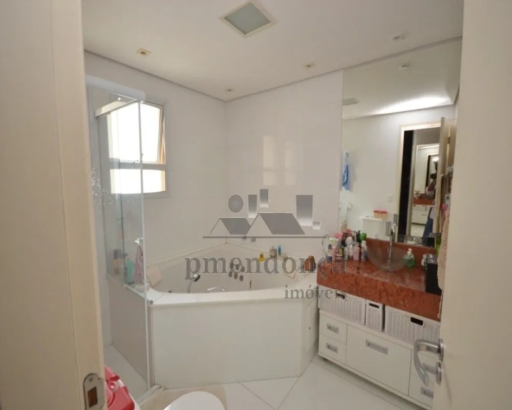 Apartamento, 3 quartos, 224 m² - Foto 3