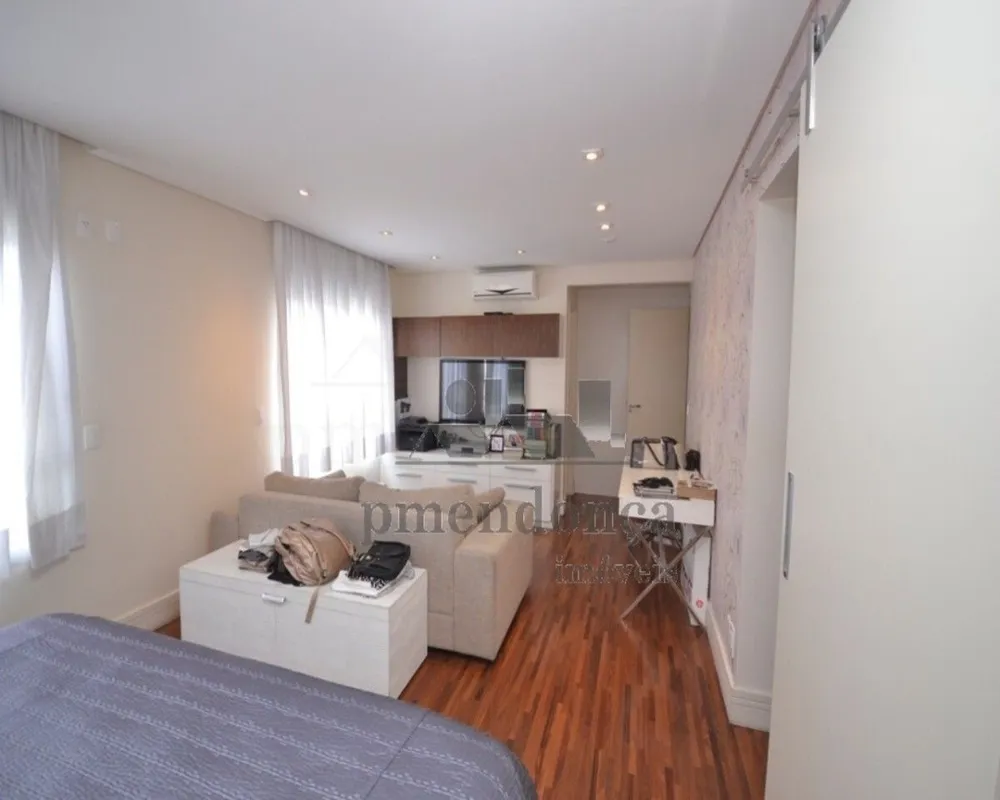 Apartamento, 3 quartos, 224 m² - Foto 1