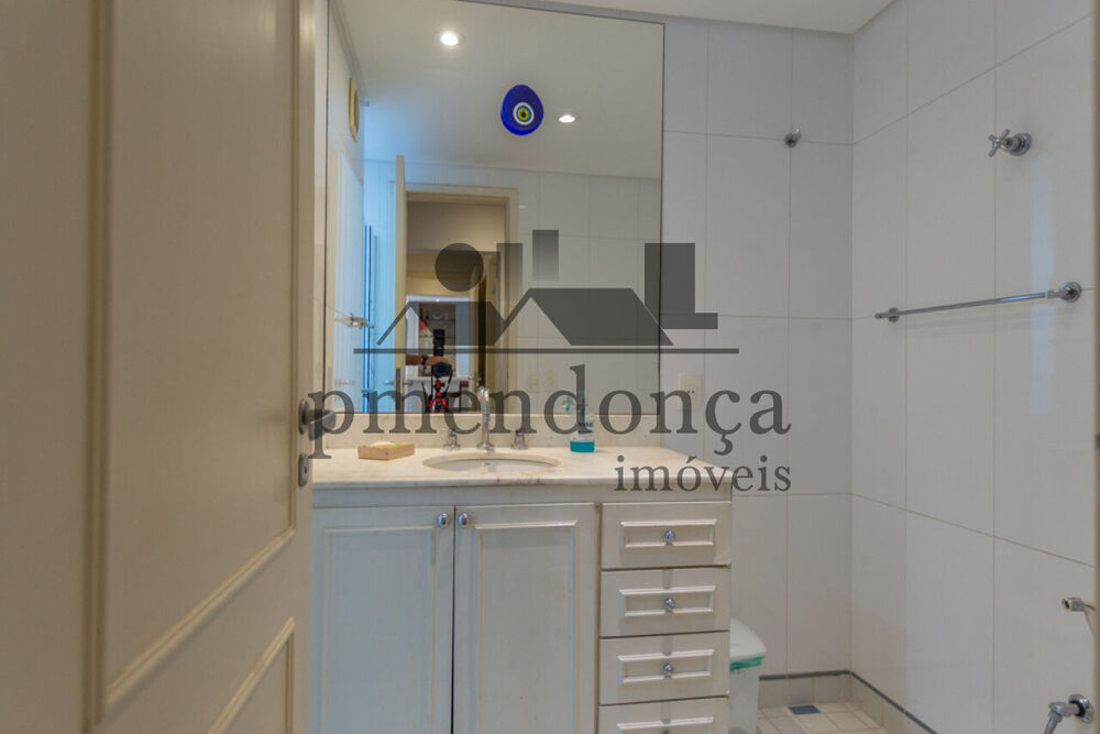 Apartamento, 3 quartos, 137 m² - Foto 4