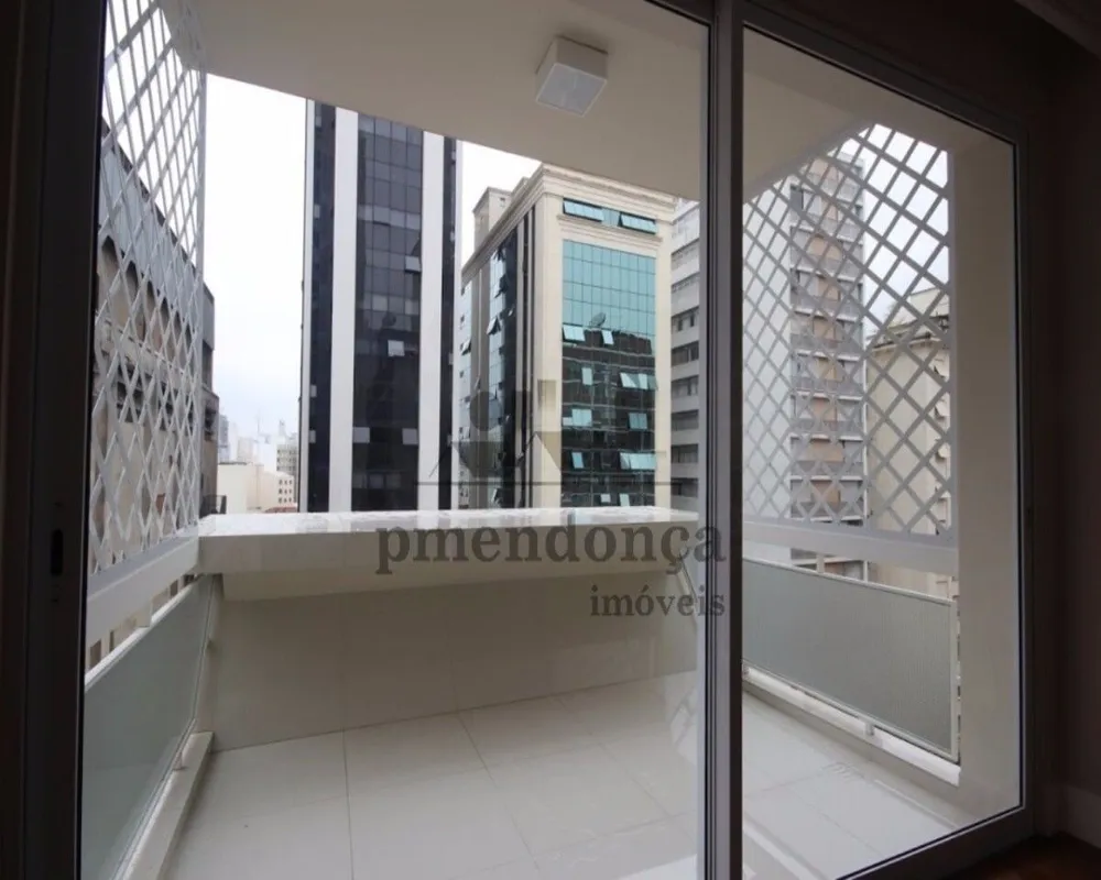 Apartamento, 3 quartos, 210 m² - Foto 2