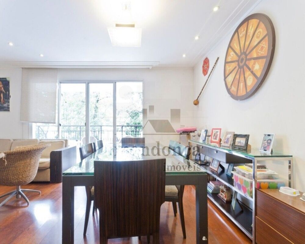 Apartamento, 3 quartos, 240 m² - Foto 2