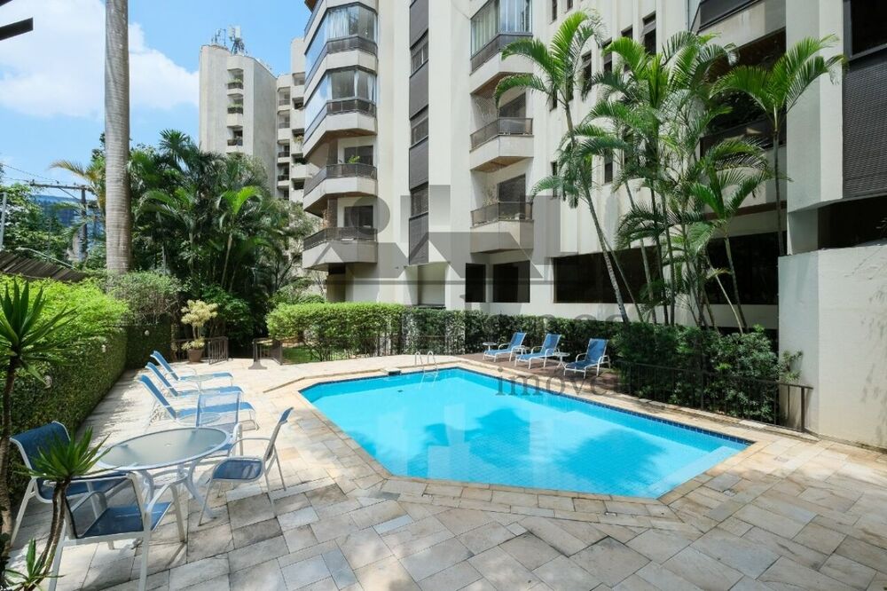 Apartamento, 3 quartos, 394 m² - Foto 2