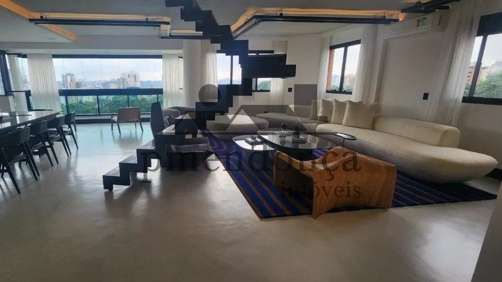 Apartamento, 2 quartos, 240 m² - Foto 1