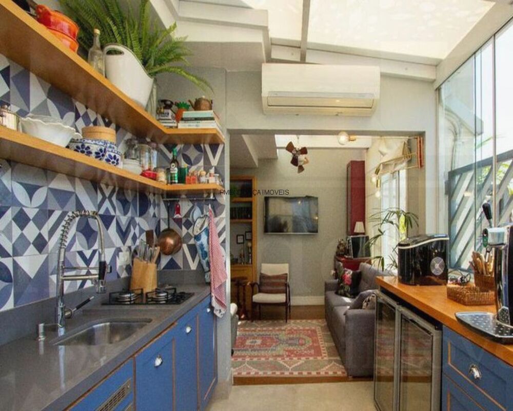 Apartamento à venda com 3 quartos, 144m² - Foto 2
