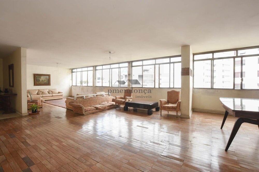 Apartamento, 3 quartos, 210 m² - Foto 1