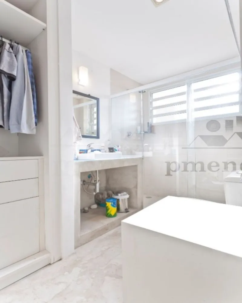 Apartamento, 3 quartos, 194 m² - Foto 1