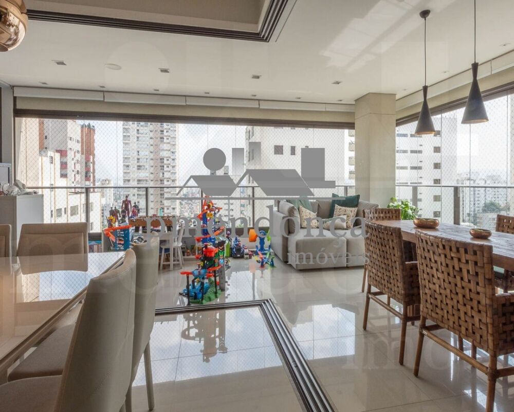 Apartamento, 4 quartos, 258 m² - Foto 1