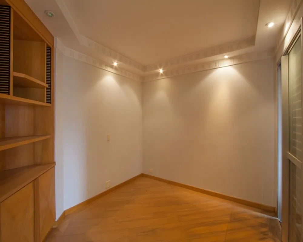 Apartamento, 3 quartos, 184 m² - Foto 1