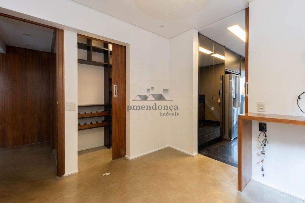 Apartamento, 4 quartos, 212 m² - Foto 1